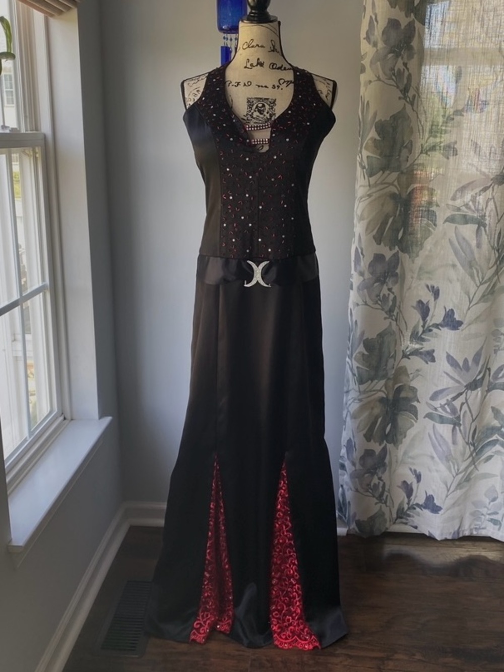 Y2K Beaded Sequin Black & Red FairyGoth Dress 2000s Prom Gown Sz 10